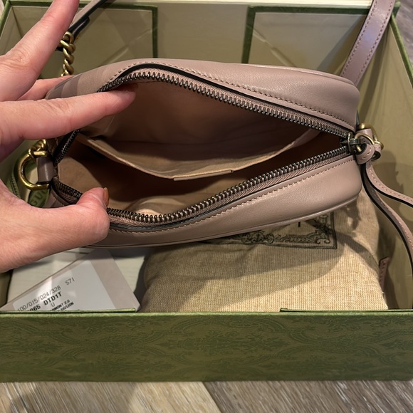 GUCCI GG Marmont 2.0 Chevron Rose Leather Crossbody Bag 💯 Authentic BRAND NEW - Picture 2 of 7